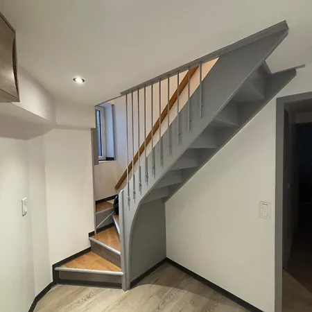 Maison Renovee 6 Personnes 3 בית נופש Chanac